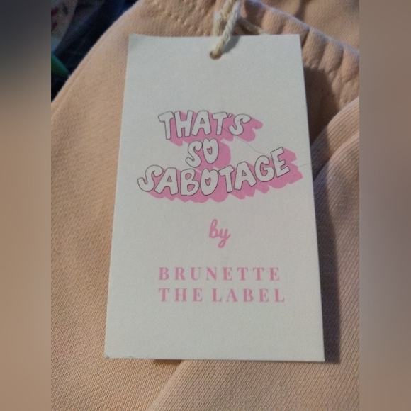 NWT Brunette the Label x That's So Savage Peach Cream Fleece Jogger Pant… - Picture 2 of 4